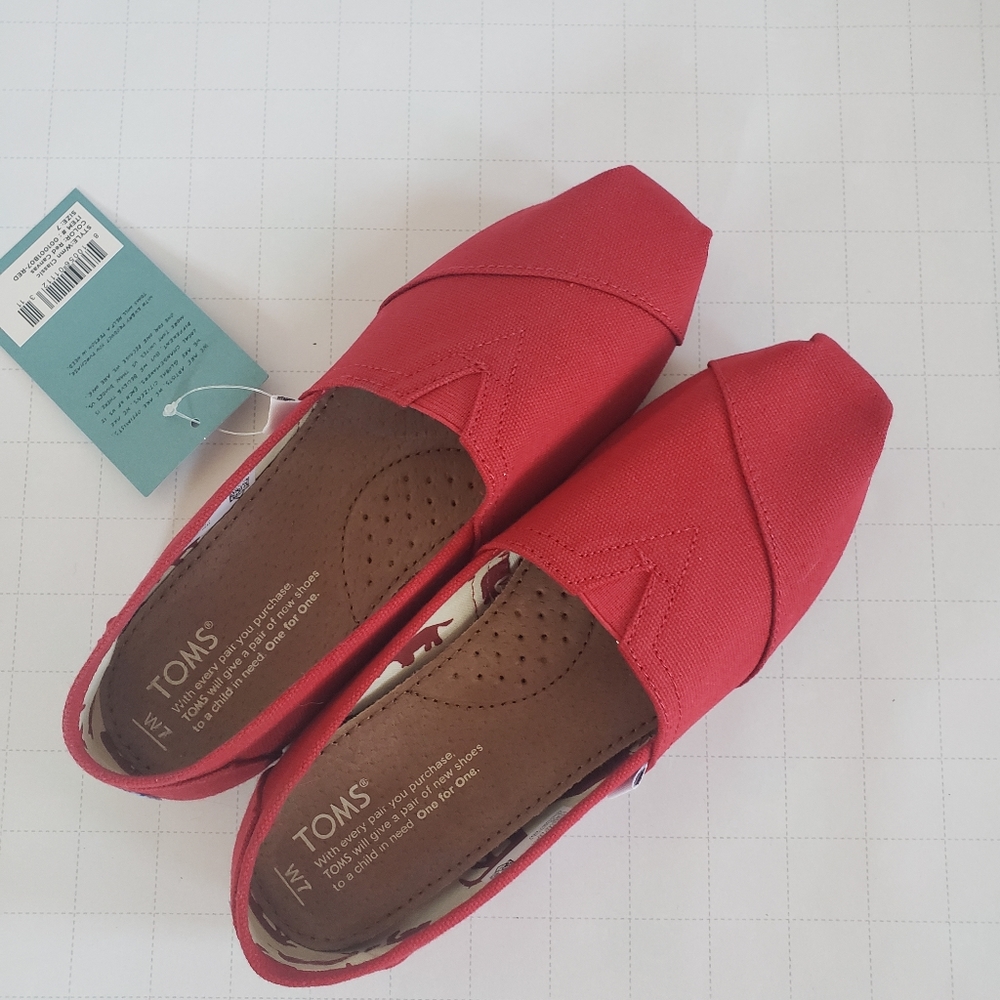 Women's Toms